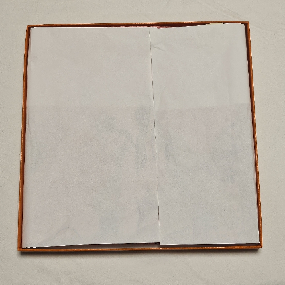 NWT Hermès Soirée de Gala Scarf Malabar / Rose Dragee 90 cm In Box - Picture 9 of 14